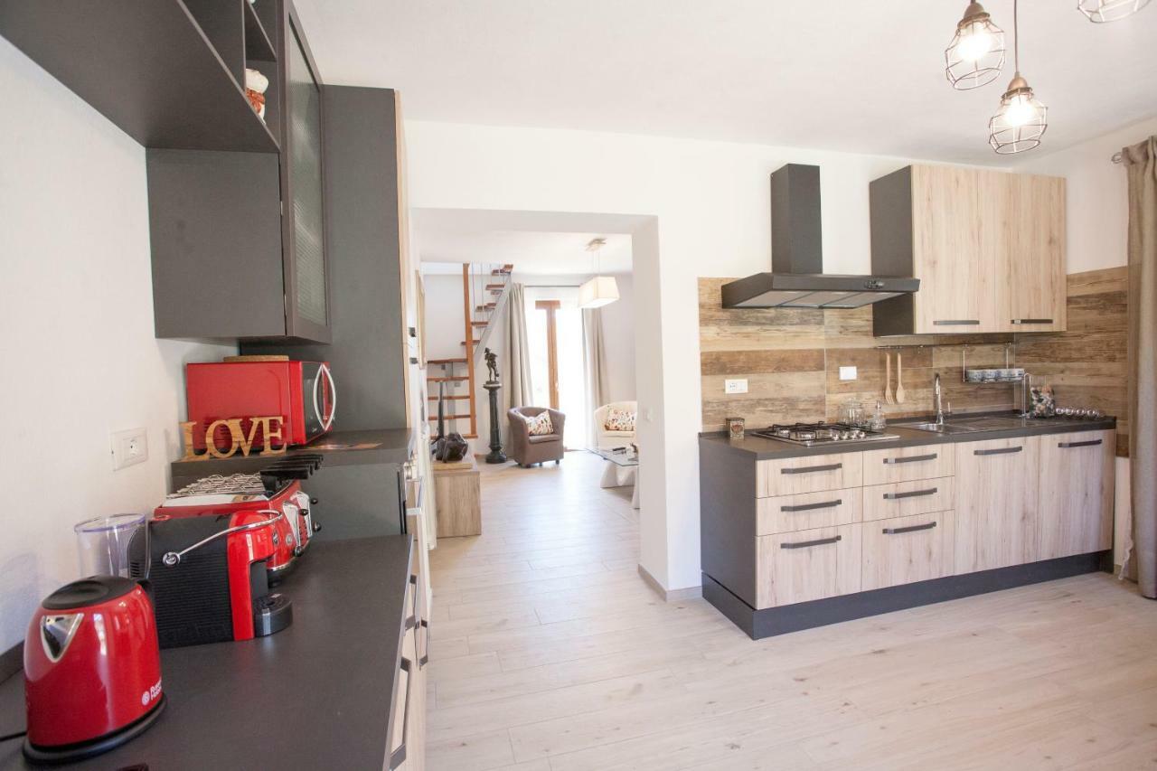 Appartamenti Casa Santi Портоферайо Екстериор снимка