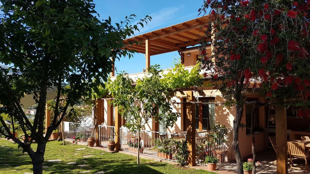 Appartamenti Casa Santi Портоферайо Екстериор снимка